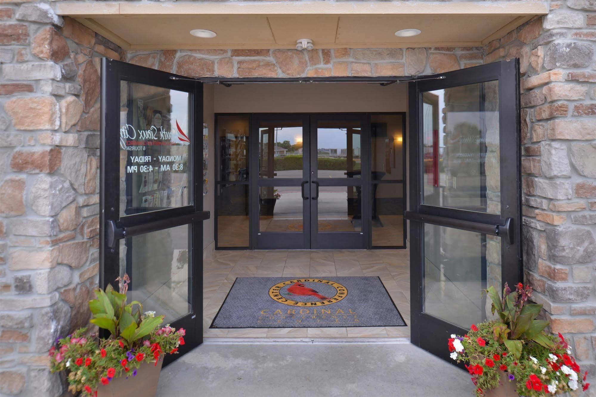 Cottonwood Inn And Conference Center South Sioux City Экстерьер фото